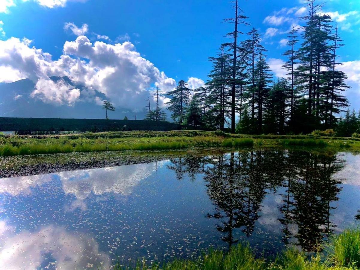Ishan Log Huts-A Boutique Home Stay Banjār Exteriör bild